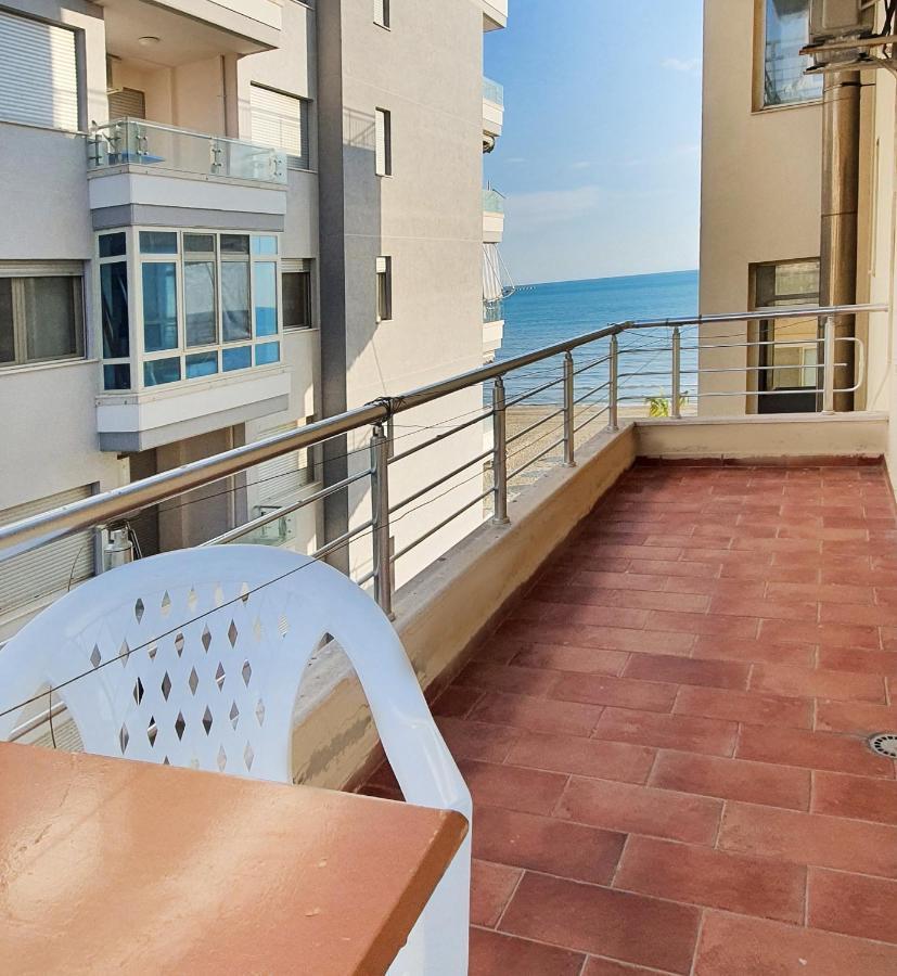 Sea & Sun Apartment ドゥラス エクステリア 写真